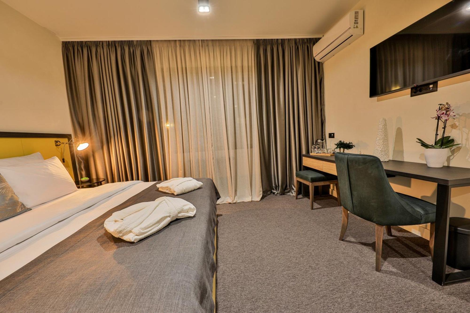 Hotel Botanica 4*