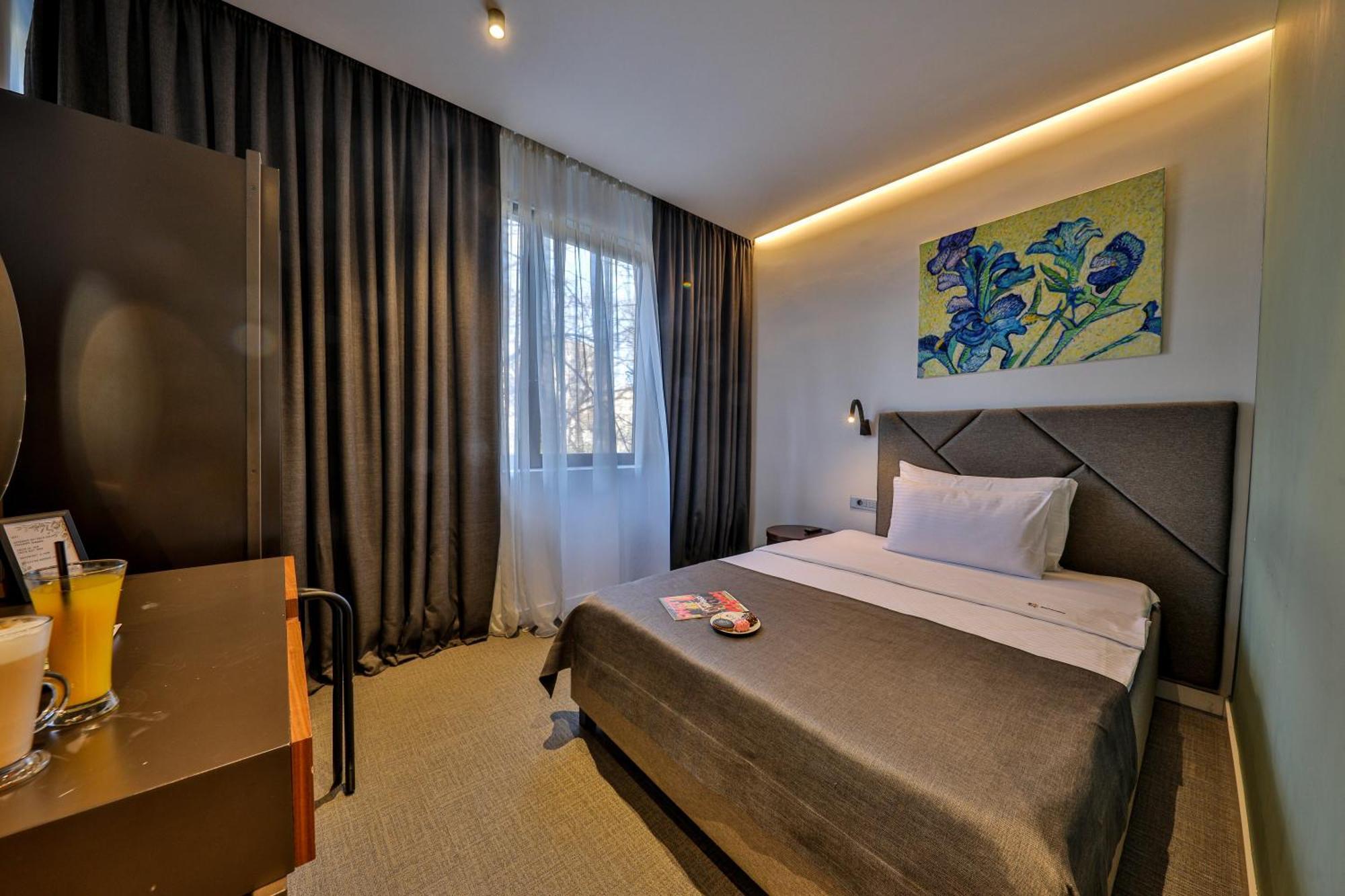 Botanica Hotel 4*